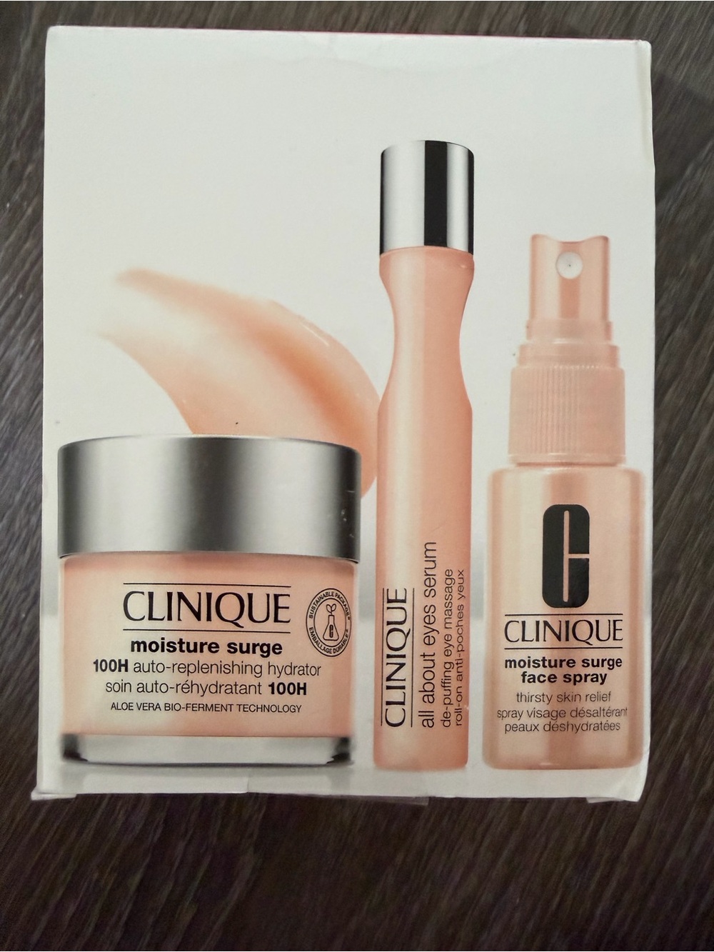Clinique Moisture Surge Primer Trio in Soft Peach